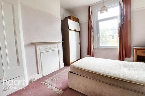 34 Sandringham Road, London, E10 6HJ