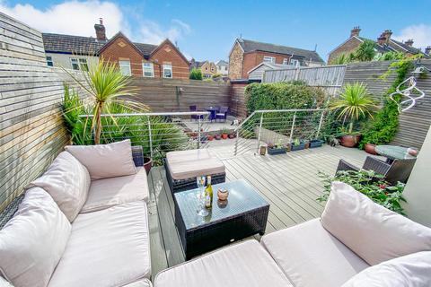 3 bedroom semi-detached house for sale, Cheltenham Road, Poole BH12