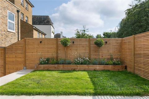 2 bedroom apartment for sale, Sutherland Road, London