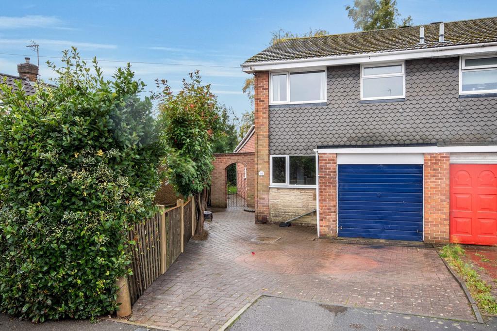 Draycott Road, Long Eaton... 3 bed semidetached house for sale £240,000