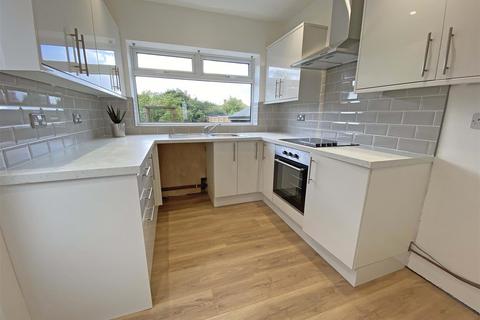 3 bedroom semi-detached house to rent, Haywood Road, Nottingham NG3