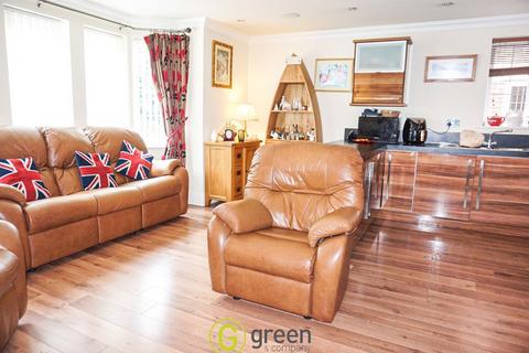 2 bedroom apartment to rent, Sutton Coldfield B73