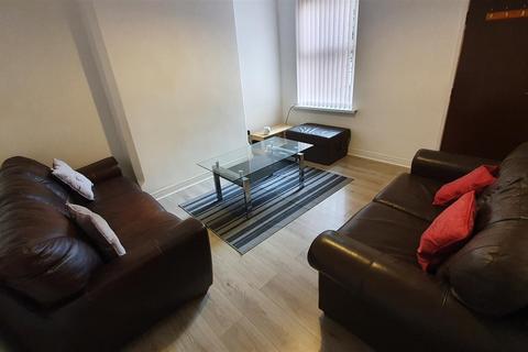 4 bedroom terraced house to rent, *£115pppw Exc bills* Harrington Drive, Lenton, NG7 1JH - UON