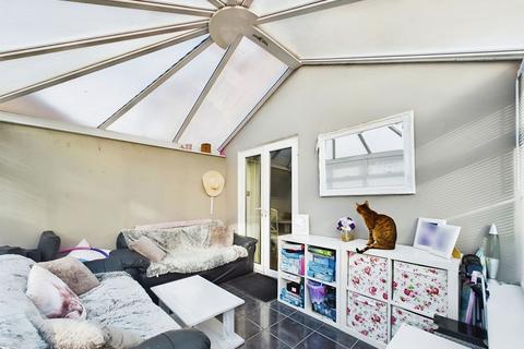 10 Caldbeck Close, Gunthorpe, Peterborough, PE4 7NF