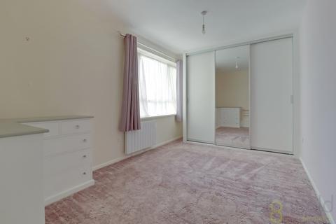 1 bedroom ground floor flat for sale, West View Court, Steyne Road, Seaford, East Sussex