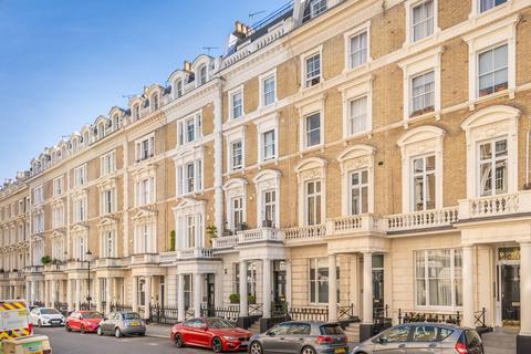 2 bedroom flat to rent, Clanricarde Gardens, Notting Hill, London, W2