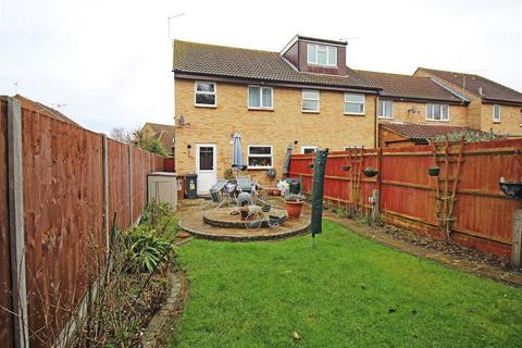 3 bedroom end of terrace house for sale, Chalkdown, Stevenage, SG2 7BG