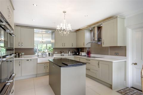 4 bedroom detached house for sale, Main Road, Westerham, Kent, TN16