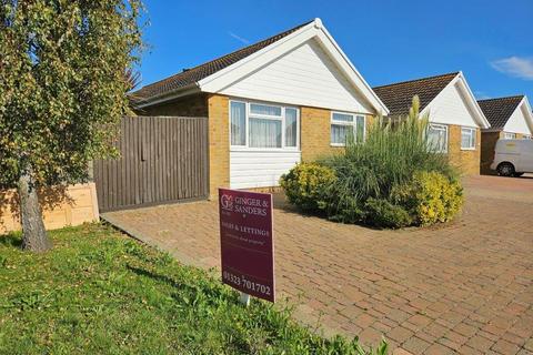 2 bedroom detached bungalow for sale, Hogarth Road, Eastbourne BN23