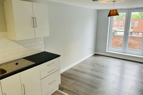 2 bedroom flat to rent, Windsor Court, James Street, Edgeley