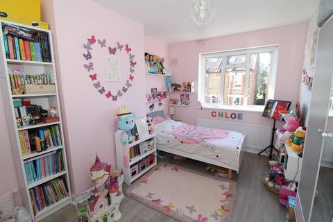 31 Bromley Gardens, Bromley, BR2 0ES