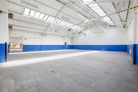 Industrial unit to rent, 117-119 Denmark Road, London SE5