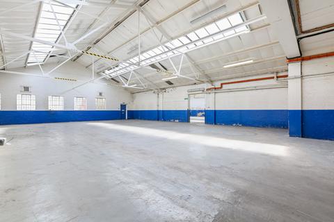 Industrial unit to rent, 117-119 Denmark Road, London SE5