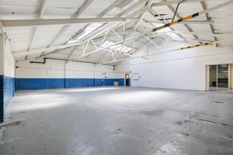 Industrial unit to rent, 117-119 Denmark Road, London SE5