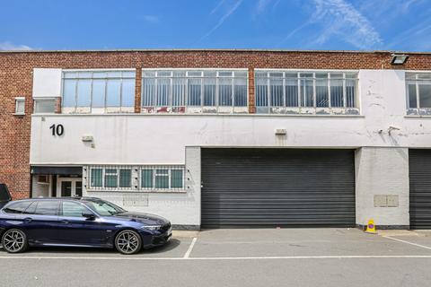 Industrial unit to rent, 117-119 Denmark Road, London SE5