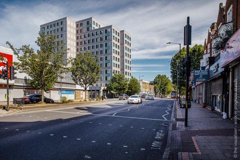 Mixed use to rent, London SE15