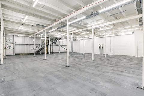 Industrial unit to rent, Advance Road, London SE27