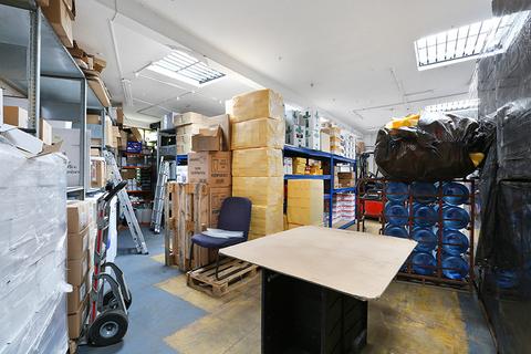 Industrial unit to rent, London SE26