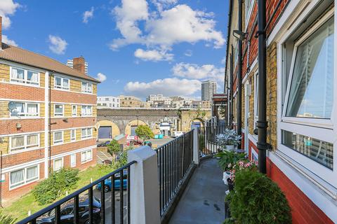 2 bedroom flat for sale, London SE16