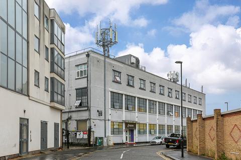 Industrial unit for sale, 1 Peall Road, Croydon CR0