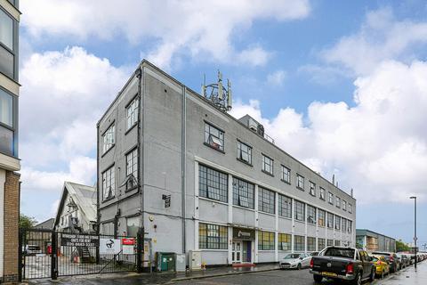 Industrial unit for sale, 1 Peall Road, Croydon CR0