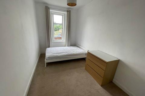 2 bedroom house to rent, Scott Street, Dundee,