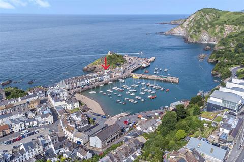 3 bedroom terraced house to rent, The Quay, Ilfracombe