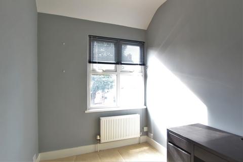 3 bedroom terraced house to rent, Bath Street, Market Harborough LE16
