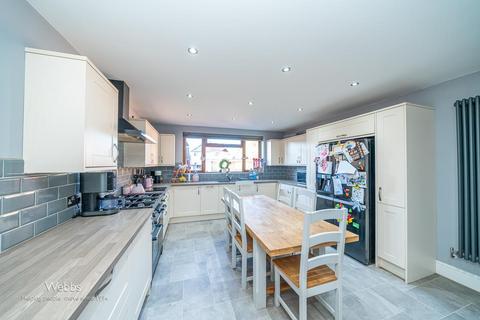 56 Ashtree Road, Walsall, WS3 4LS