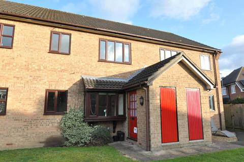 1 bedroom semi-detached house to rent, Simpson Close, Maidenhead, Berkshire, SL6