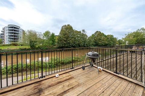 2 bedroom flat for sale, Clifford Way, Maidstone, ME16