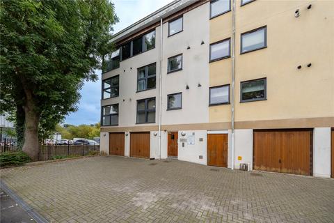 2 bedroom flat for sale, Clifford Way, Maidstone, ME16