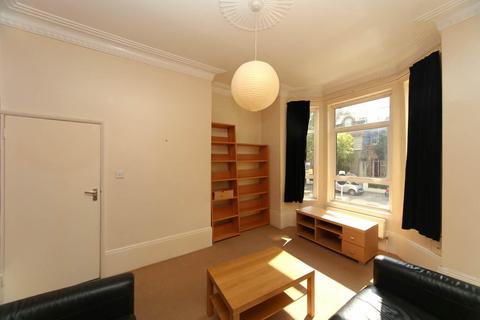 1 bedroom flat for sale, Oxford Road, London W5