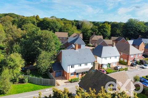 3 bedroom semi-detached house for sale, The Glebe , Maidstone ME18