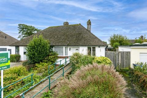 2 bedroom bungalow for sale, The Plantation, Worthing, West Sussex, BN13