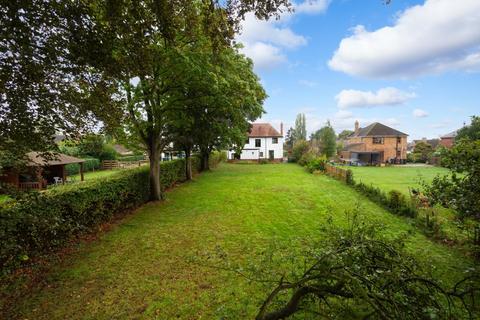 4 bedroom detached house for sale, Wistow Road, Selby