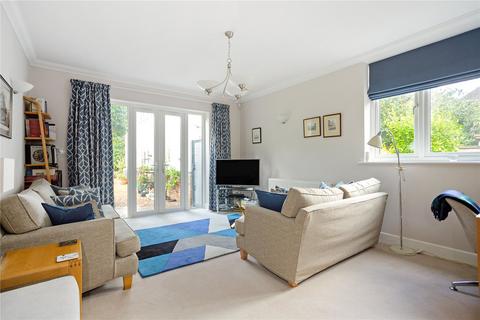 21 Ravine Road, Canford Cliffs, Poole, BH13 7HT