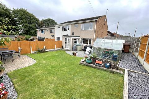 27 Lower Crescent, Linford, Stanford-le-hope, SS17 0QJ