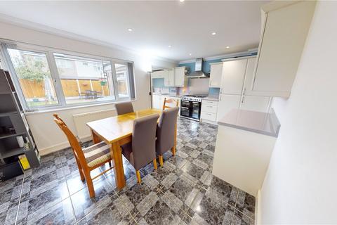 27 Lower Crescent, Linford, Stanford-le-hope, SS17 0QJ