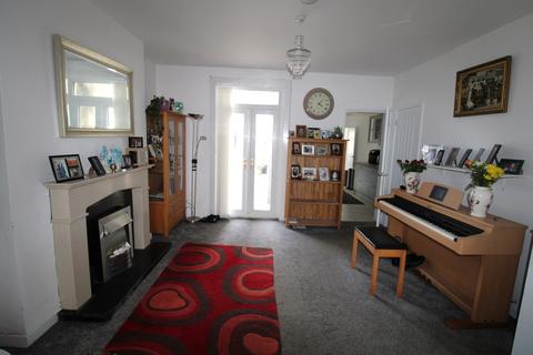 3 bedroom end of terrace house for sale, Aberkenfig, Bridgend CF32