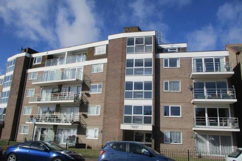 2 bedroom apartment to rent, Mansfield Towers, Marine Parade East, Clacton On Sea, CO15 1UU