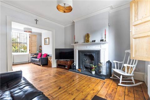 4 bedroom terraced house for sale, Camberwell New Road, Oval, London, SE5