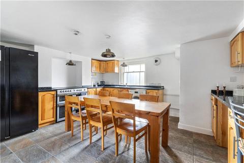 4 bedroom terraced house for sale, Camberwell New Road, Oval, London, SE5