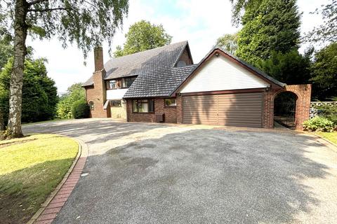 4 bedroom detached house to rent, Squirrel Walk, Sutton Coldfield, B74