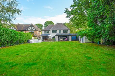 6 bedroom detached house for sale, Kenwood Drive, WALTON-ON-THAMES, KT12