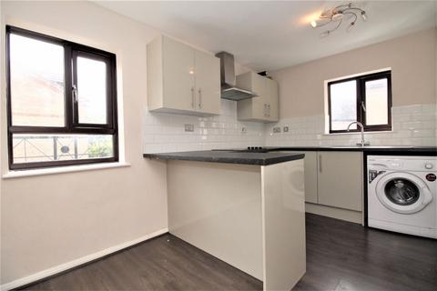 2 bedroom apartment for sale, Hallywell Crescent, Beckton, E6