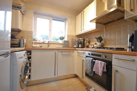 1 bedroom maisonette for sale, Flamborough Spur, Slough