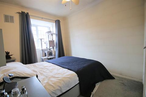 1 bedroom maisonette for sale, Flamborough Spur, Slough