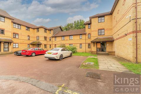 1 bedroom ground floor flat for sale, Hickory Close, Edmonton, N9