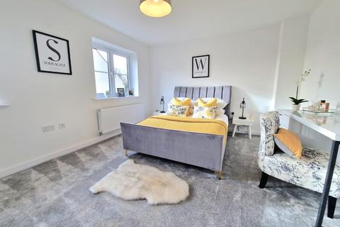 undefined, Pines Close, Northampton NN2